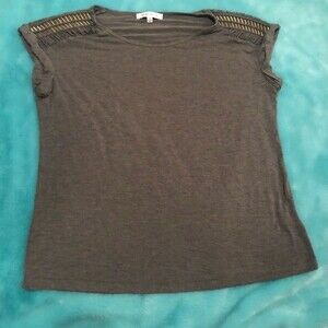 Rose + Olive size medium short sleeve shirt